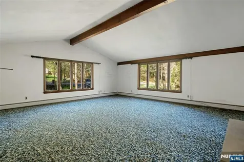 24 Deerhaven Lane Jefferson Township NJ 07435