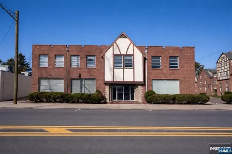 133 Cedar Lane Teaneck NJ 07666
