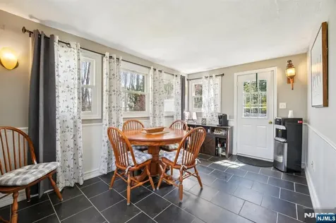 9 Cottonwood Court Hardyston NJ 07460
