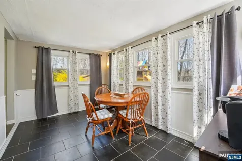 9 Cottonwood Court Hardyston NJ 07460
