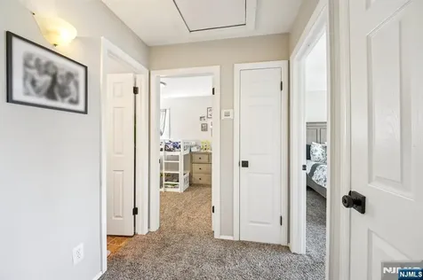 9 Cottonwood Court Hardyston NJ 07460