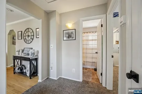 9 Cottonwood Court Hardyston NJ 07460