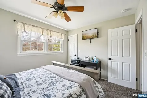 9 Cottonwood Court Hardyston NJ 07460
