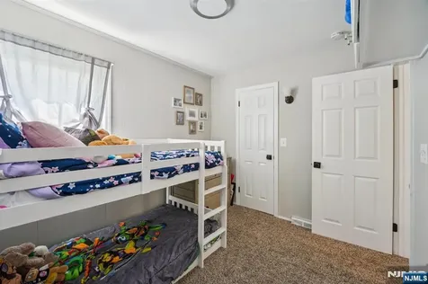 9 Cottonwood Court Hardyston NJ 07460