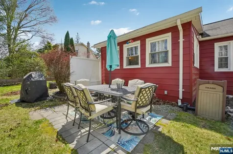 9 Cottonwood Court Hardyston NJ 07460