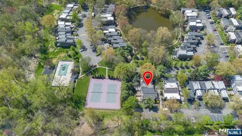 342 Pond Court Twp Of Washington NJ 07676
