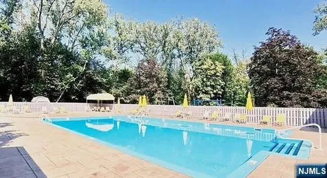 342 Pond Court Twp Of Washington NJ 07676