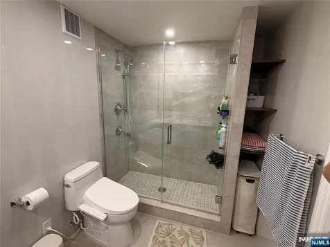 200 Winston Cliffside Park NJ 07010