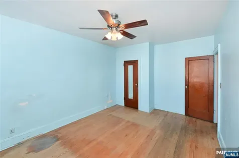 7501 3rd Avenue North Bergen NJ 07047
