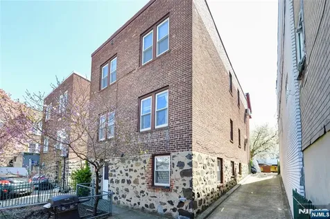 7501 3rd Avenue North Bergen NJ 07047