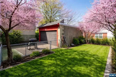 7501 3rd Avenue North Bergen NJ 07047