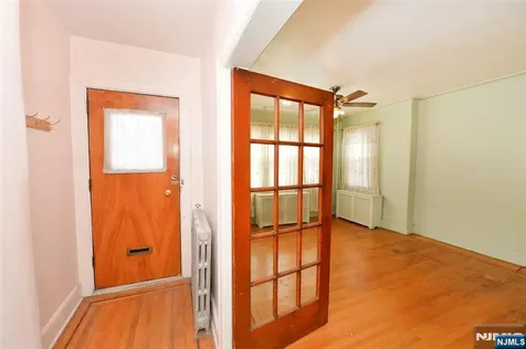 7501 3rd Avenue North Bergen NJ 07047