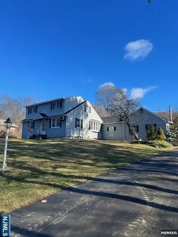 404 Stonetown Road Ringwood NJ 07456
