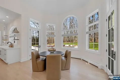 11 Alford Drive Saddle River NJ 07458