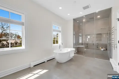 11 Alford Drive Saddle River NJ 07458