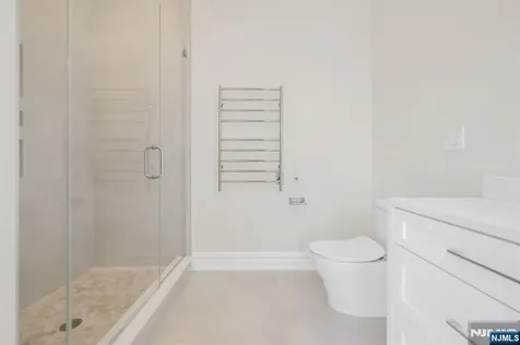 11 Alford Drive Saddle River NJ 07458