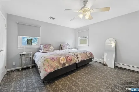 1073 Allessandrini Avenue New Milford NJ 07646