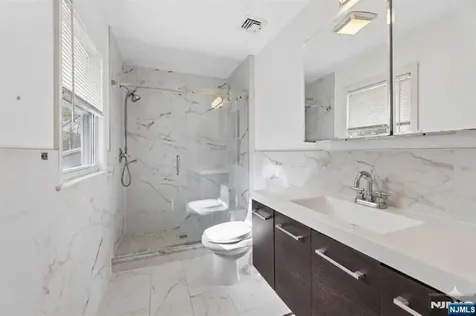 1073 Allessandrini Avenue New Milford NJ 07646