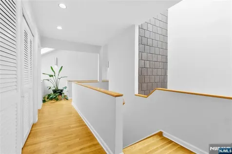 55 Hidden Ledge Road Englewood NJ 07631