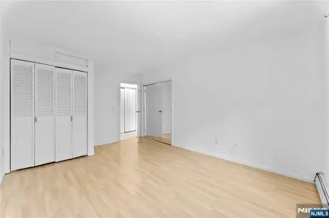 1616 74th Street North Bergen NJ 07047