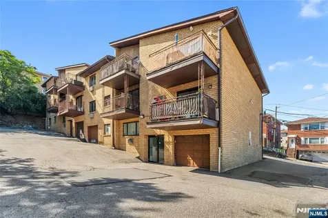 1616 74th Street North Bergen NJ 07047