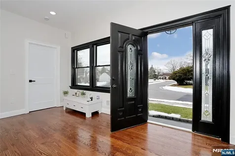 592 Fermery Drive New Milford NJ 07646
