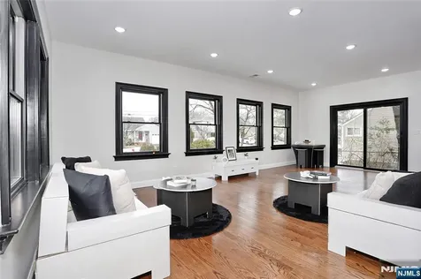 592 Fermery Drive New Milford NJ 07646