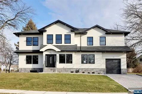 592 Fermery Drive New Milford NJ 07646