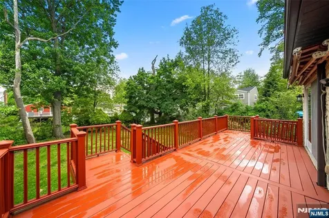 1231 Alicia Avenue Teaneck NJ 07666