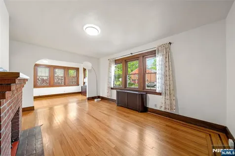 1231 Alicia Avenue Teaneck NJ 07666