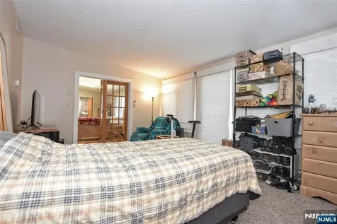 31 Susan Avenue Midland Park NJ 07432