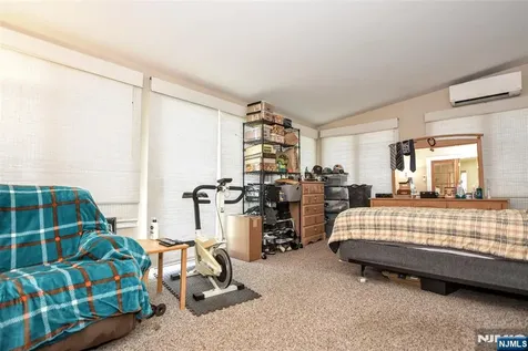 31 Susan Avenue Midland Park NJ 07432