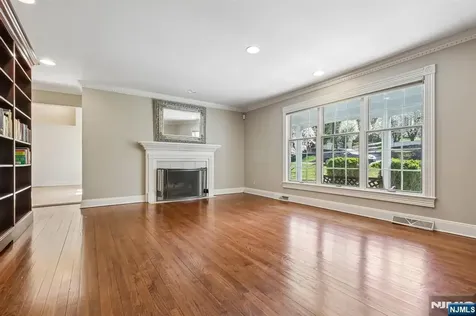 162 Anderson Avenue Closter NJ 07624