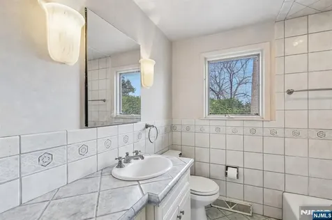 162 Anderson Avenue Closter NJ 07624