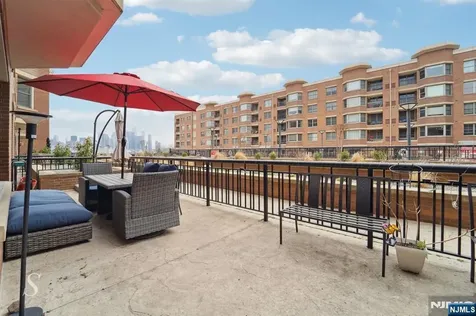 20 Ave At Port Imperial West New York NJ 07093
