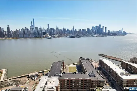 20 Ave At Port Imperial West New York NJ 07093