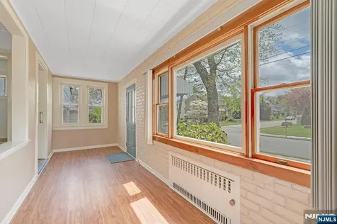 121 Hillside Avenue Teaneck NJ 07666