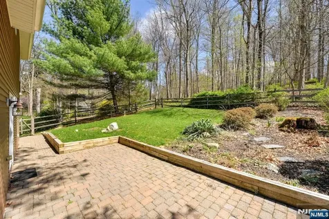 64 Hilltop Trail Sparta NJ 07871
