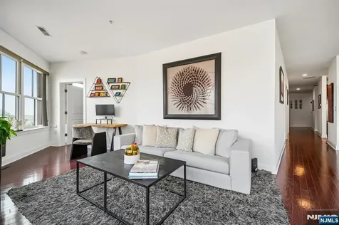 22 Avenue At Port Imperial West New York NJ 07093