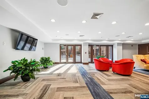 22 Avenue At Port Imperial West New York NJ 07093