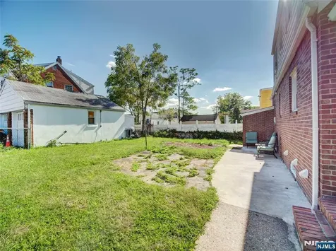 38 Orchard Place Irvington NJ 07111