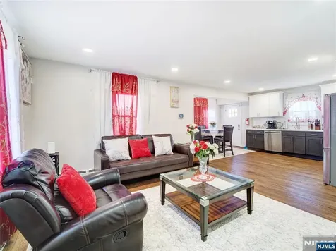 38 Orchard Place Irvington NJ 07111