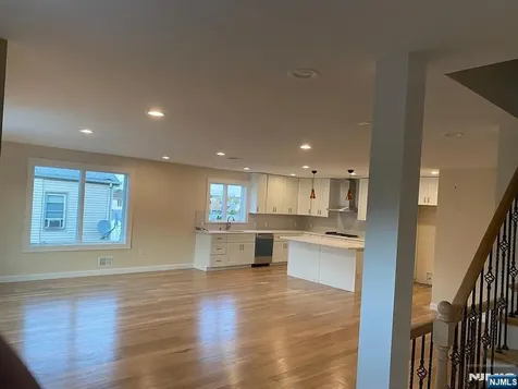 353 Hoboken Road Carlstadt NJ 07072