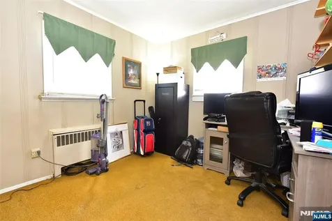 225 Wilson Street Saddle Brook NJ 07663