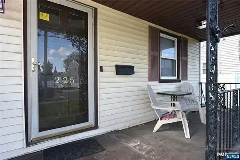 225 Wilson Street Saddle Brook NJ 07663