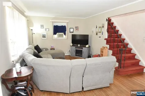 225 Wilson Street Saddle Brook NJ 07663