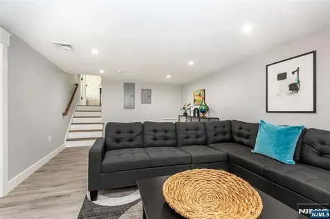 59 Laauwe Avenue Wayne NJ 07470