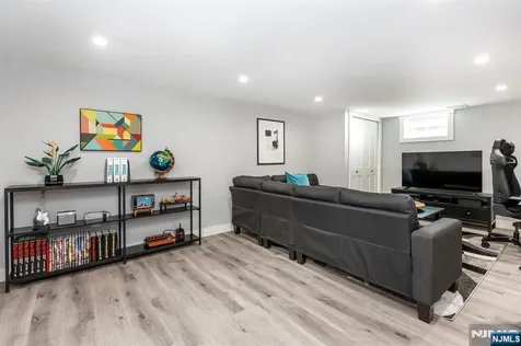 59 Laauwe Avenue Wayne NJ 07470