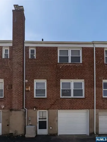 589 Beverly Road Teaneck NJ 07666