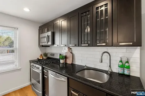 589 Beverly Road Teaneck NJ 07666